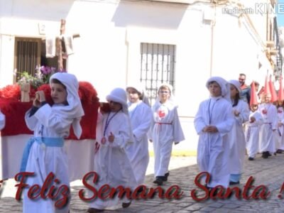 EL COLEGIO NUESTRA SEÑORA DE LOS DOLORES LES DESEA FELIZ SEMANA SANTA